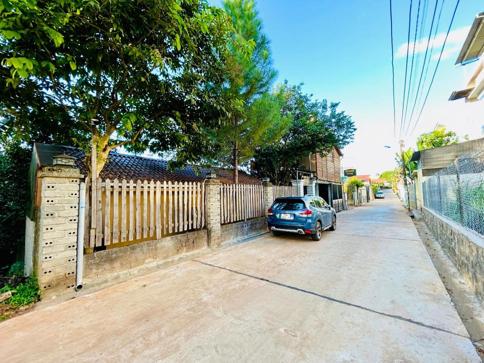 BAZAN HOME - Hotel&Bungalow Pleiku Exterior foto