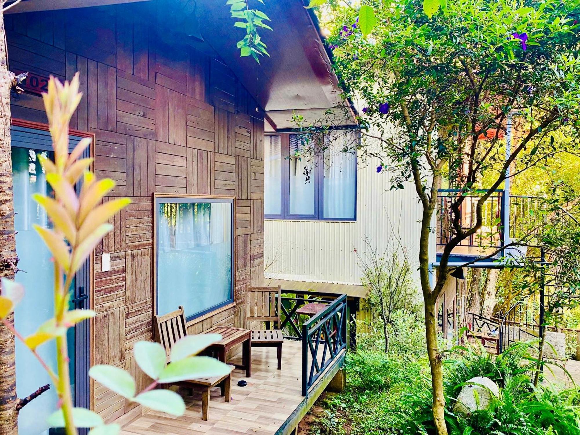 BAZAN HOME - Hotel&Bungalow Pleiku Exterior foto
